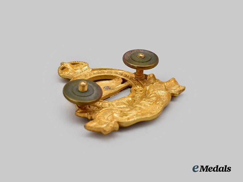 wwii_royal_canadian_army_pay_corps(_rcapc)_officer's_cap_badge___m_n_c5875