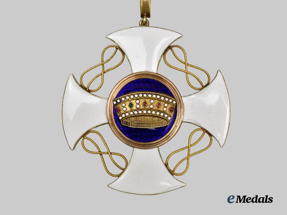 italy,_kingdom._a_pair_of_orders_of_the_crown_in_gold,_third_class_commander___m_n_c5910