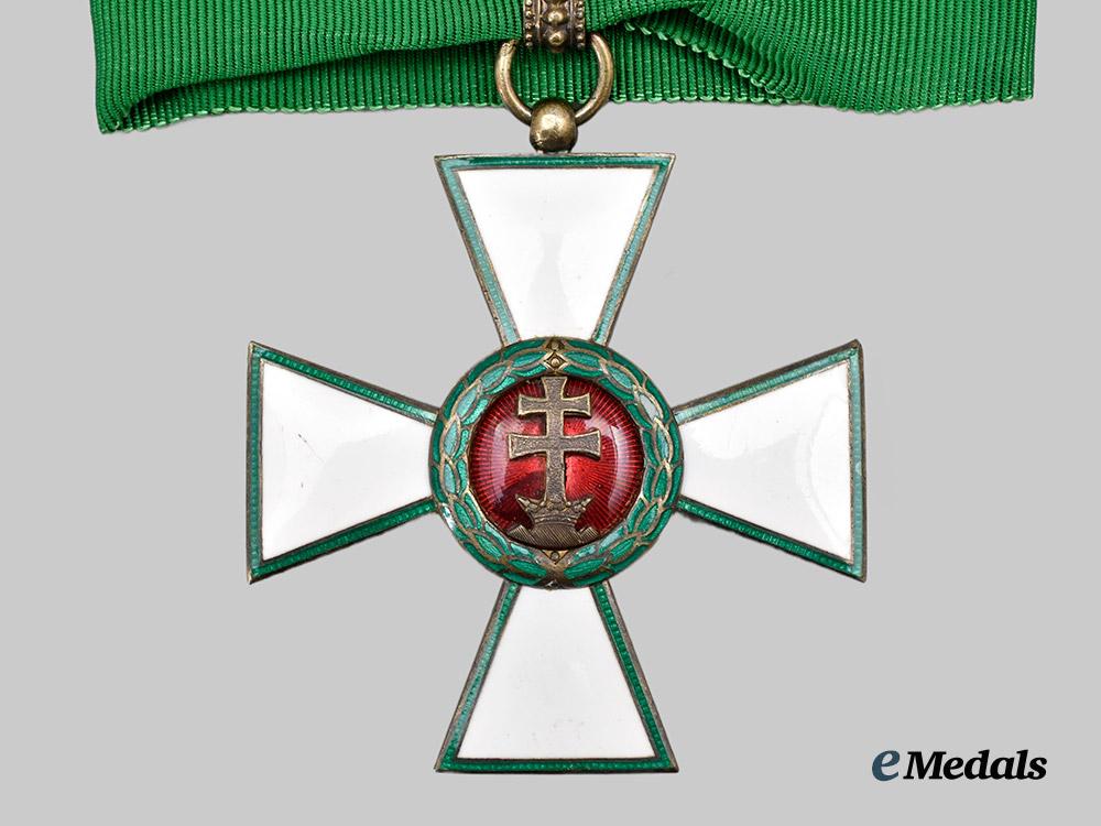 hungary._an_order_of_merit,_second_class_commander's_neck_badge___m_n_c5936