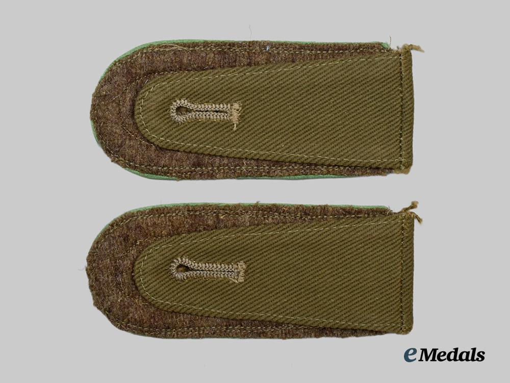 germany,_heer._a_set_of_tropical_panzergrenadier_unteroffizier_shoulder_straps___m_n_c5997