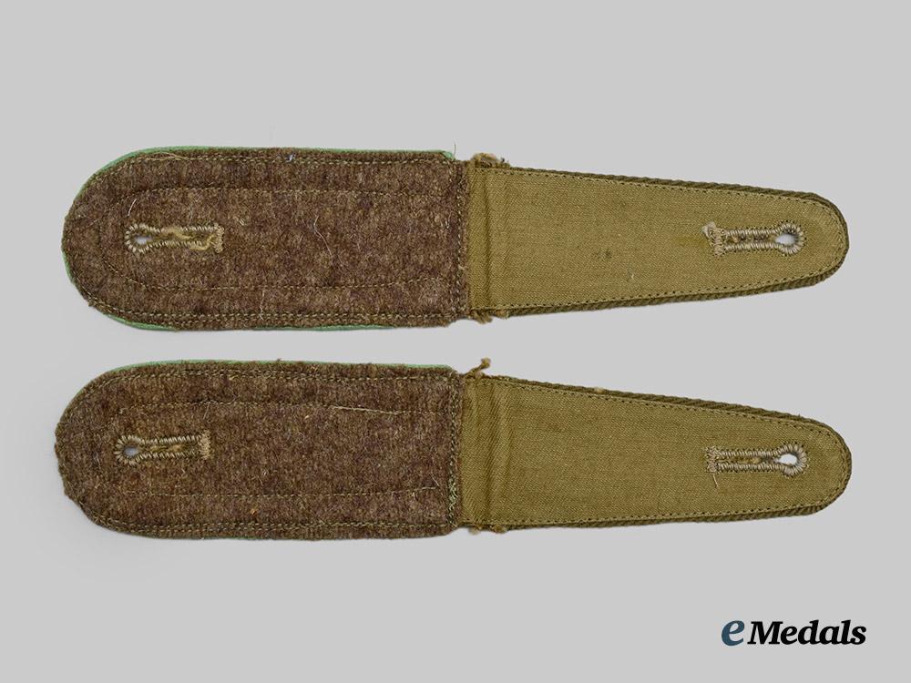 germany,_heer._a_set_of_tropical_panzergrenadier_unteroffizier_shoulder_straps___m_n_c5998