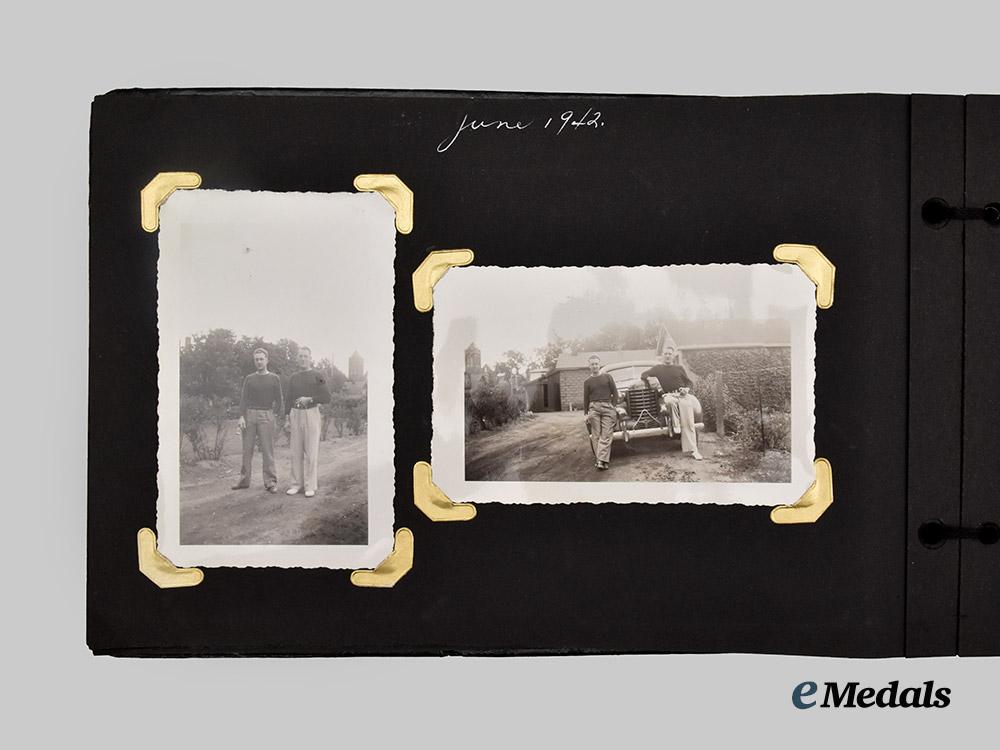 canada,_commonwealth._a_second_world_war_period_royal_canadian_air_force_photo_album___m_n_c6007