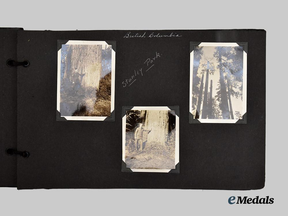 canada,_commonwealth._a_second_world_war_period_royal_canadian_air_force_photo_album___m_n_c6018