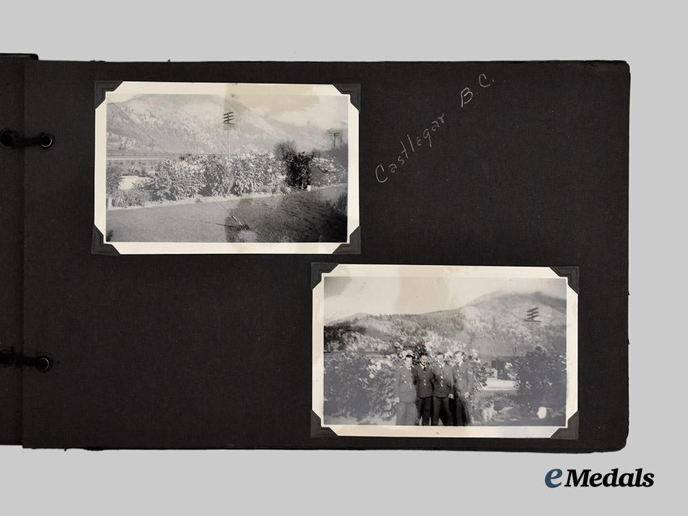 canada,_commonwealth._a_second_world_war_period_royal_canadian_air_force_photo_album___m_n_c6024