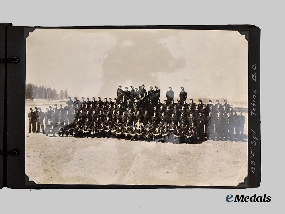 canada,_commonwealth._a_second_world_war_period_royal_canadian_air_force_photo_album___m_n_c6035