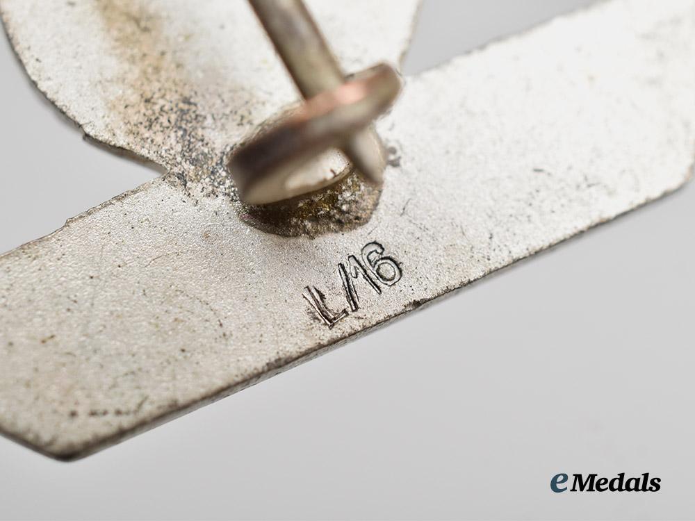 germany,_wehrmacht._a_rare1939_clasp_to_the_iron_cross_i_class,_type_i_i,_by_steinhauer&_lück___m_n_c6089