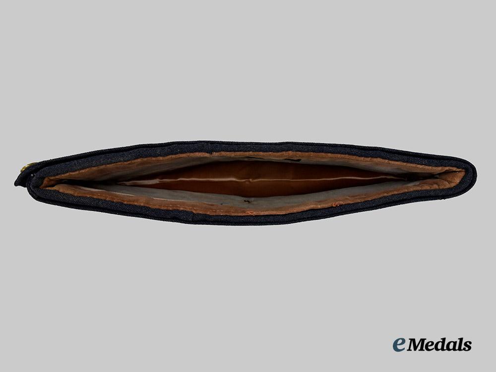 canada,_commonwealth._a_royal_canadian_air_force_wedge_cap_belonging_to_flight_lieutenant_edward_a._tribe___m_n_c6093