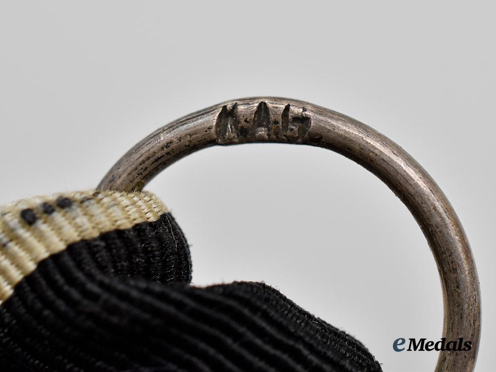 germany,_imperial;_germany,_third_reich._a_mixed_lot_of_awards_for_military_and_civil_distinction___m_n_c6116