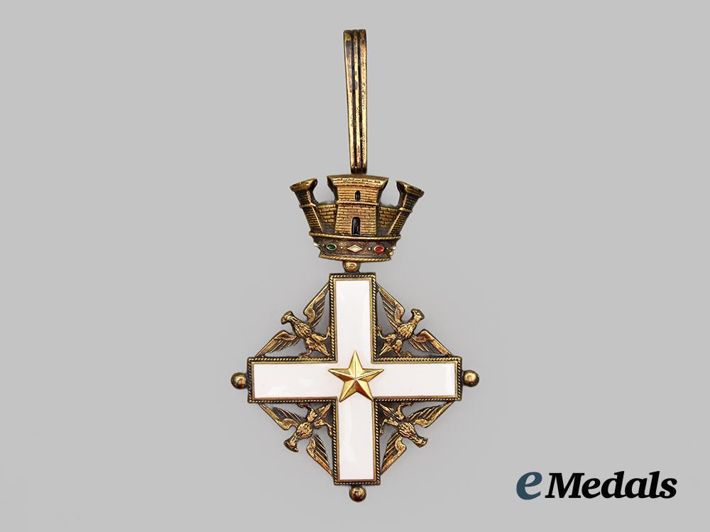 italy,_republic._order_of_merit_of_the_italian_republic,_grand_officer’s_set_by_s,_johnson_c.1960___m_n_c6140