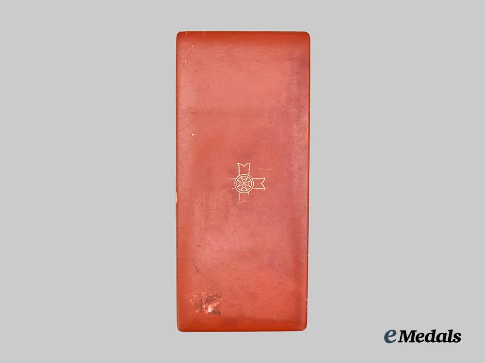 international._a_sovereign_military_hospitaller_order_of_saint_john_of_jerusalem_grand_cross_set,_c.1950___m_n_c6157