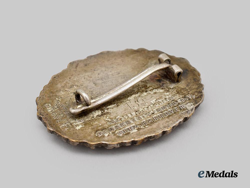 germany,_third_reich._a_rare_schlageter_memorial_association10-_year_honour_badge,_by_wächtler&_lange___m_n_c6188