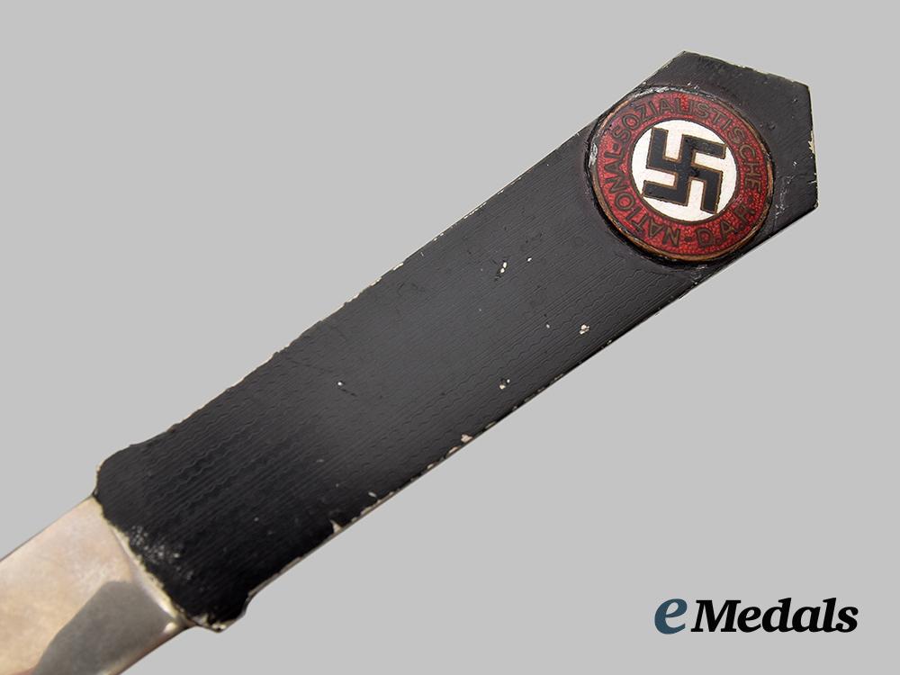 germany,_third_reich._a_patriotic_letter_opener___m_n_c6208