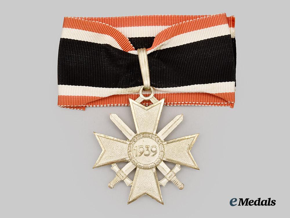 germany,_heer._a_knight’s_cross_of_the_war_merit_cross,1957_version_with_wartime_signed_letter,_from_the_estate_of_generalmajor_gustav_boehringer___m_n_c6216