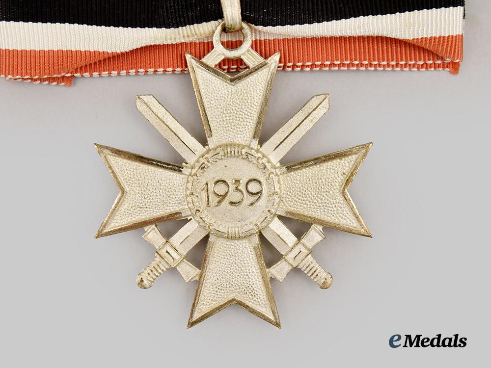 germany,_heer._a_knight’s_cross_of_the_war_merit_cross,1957_version_with_wartime_signed_letter,_from_the_estate_of_generalmajor_gustav_boehringer___m_n_c6217