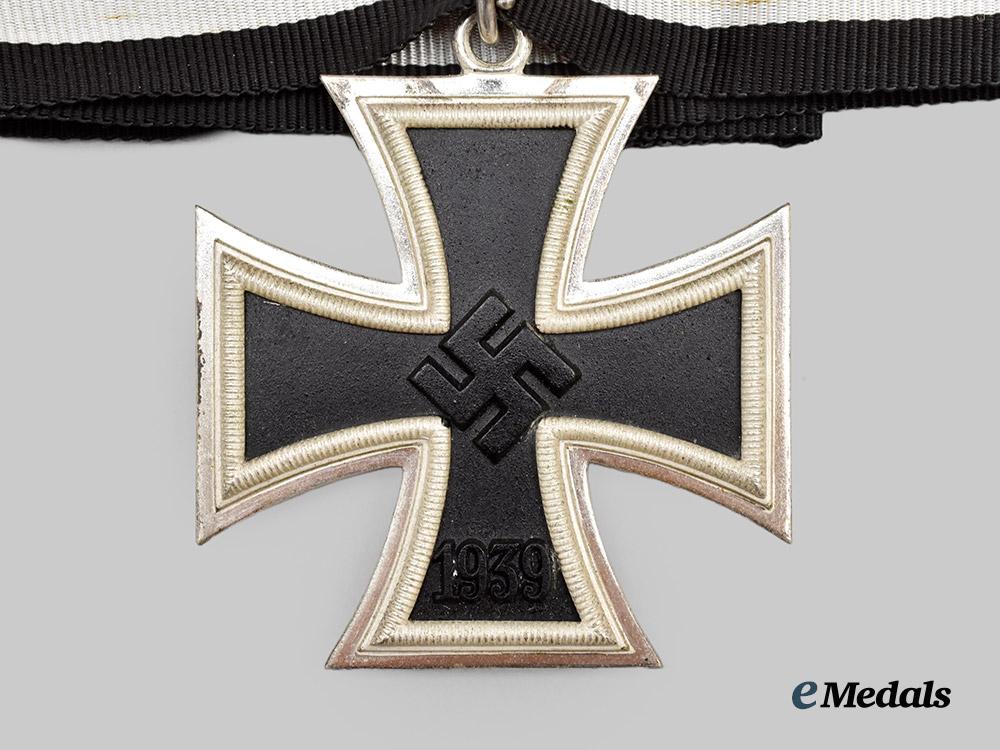 germany,_federal_republic._a_knight’s_cross_of_the_iron_cross,_exhibition_example_by_steinhauer&_lück,_c.1965___m_n_c6243