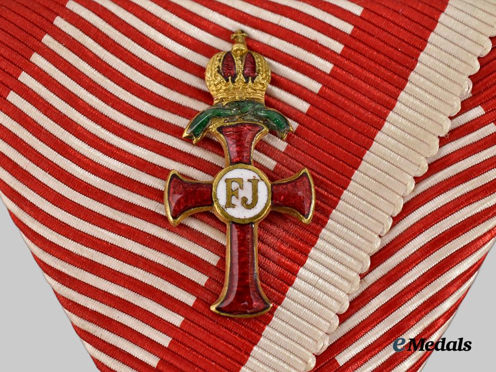 austria,_empire._an_order_of_franz_joseph,_knight’s_cross_with_small_officer_insignia_and_war_decoration,_c.1916___m_n_c6281