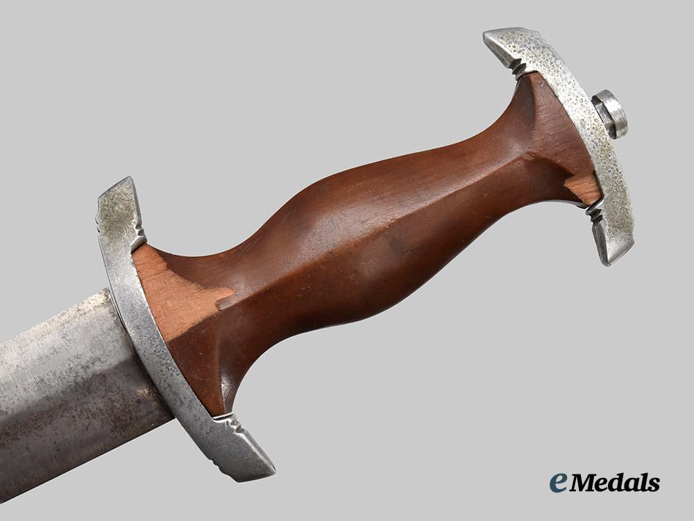 germany,_n_s_k_k._a_model1933_service_dagger,_refurbished_example,_by_carl_eickhorn___m_n_c6390