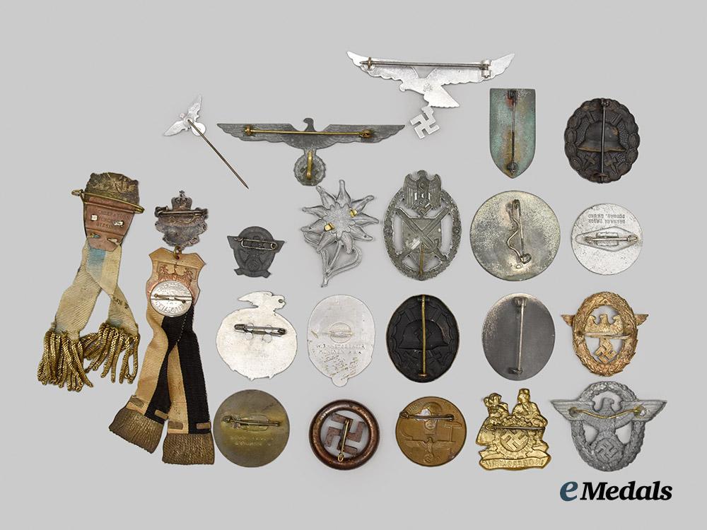 germany,_third_reich._a_mixed_lot_of_awards,_badges,_and_insignia___m_n_c6441