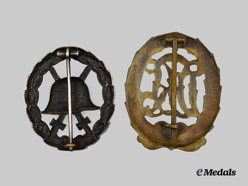 germany,_third_reich._a_pair_of_service_and_merit_badges,_rare_variants___m_n_c6456