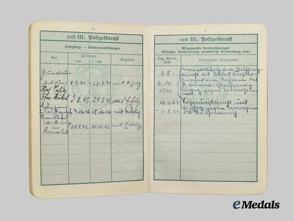 germany,_ordnungspolizei._a_mixed_lot_of_service_books___m_n_c6503