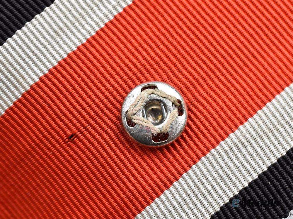 germany,_wehrmacht._a_neck_ribbon_for_the_knight’s_cross_of_the_iron_cross___m_n_c6519