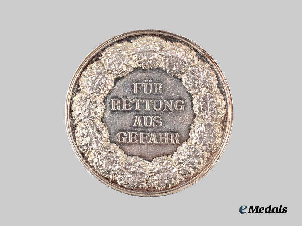 germany,_weimar_republic._a_life_saving_medal,_with_case,_by_the_prussian_mint___m_n_c6531