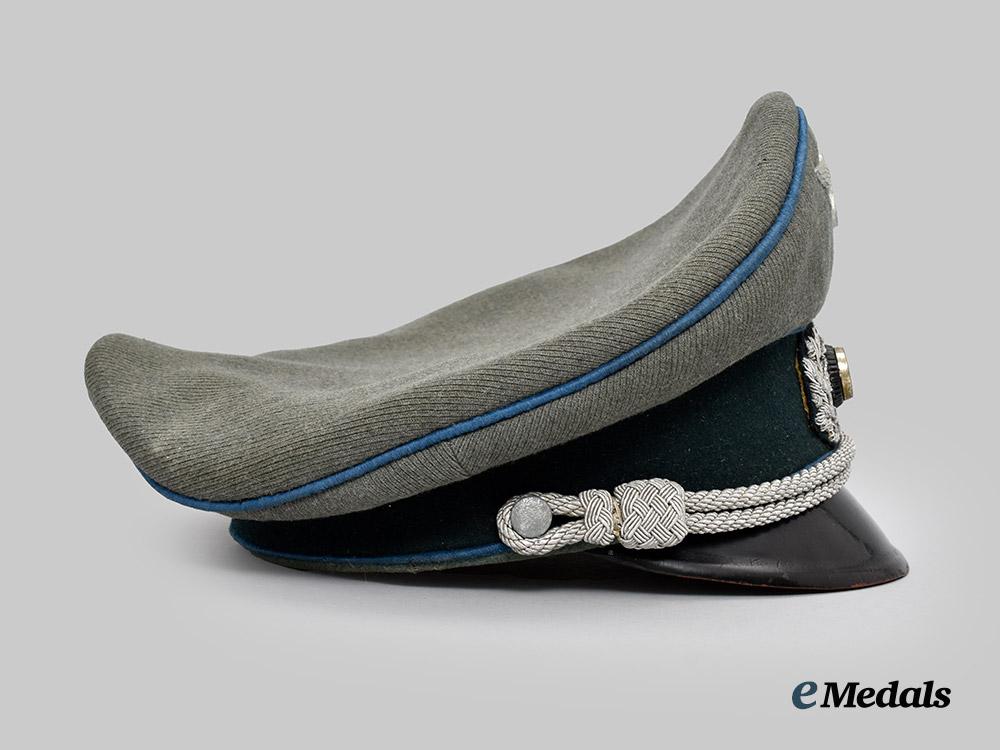 germany,_heer._a_transport_and_supply_troops_officer’s_visor_cap___m_n_c6546