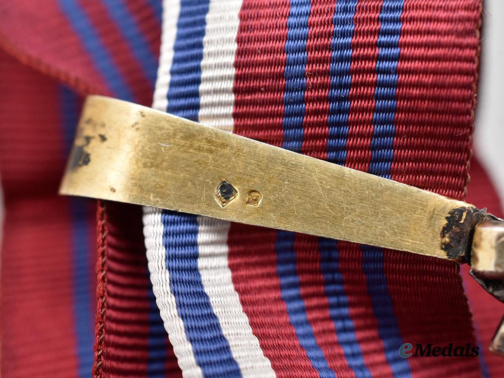 portugal,_republic._an_order_of_military_merit,_i_i_class,_c.1960___m_n_c6575