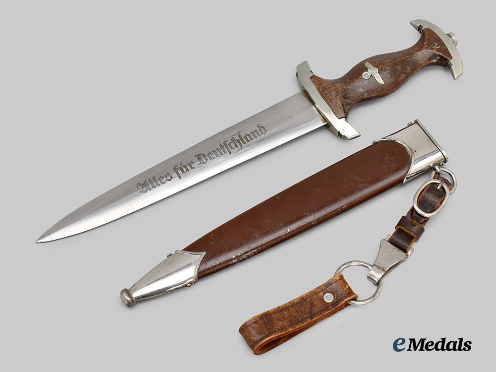 germany,_s_a._a_model1933_service_dagger,_factory-_erased_röhm_version,_by_carl_eickhorn___m_n_c6599