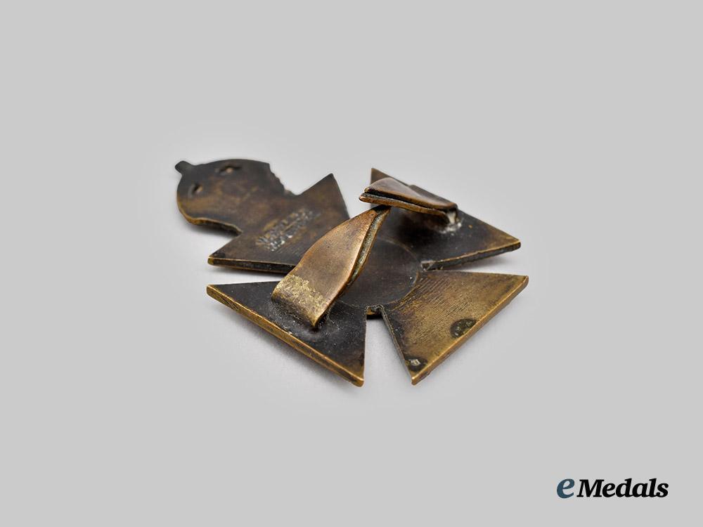 canada,_c_e_f._a_chaplain_service_cap_badge,_by_william_scully___m_n_c6673