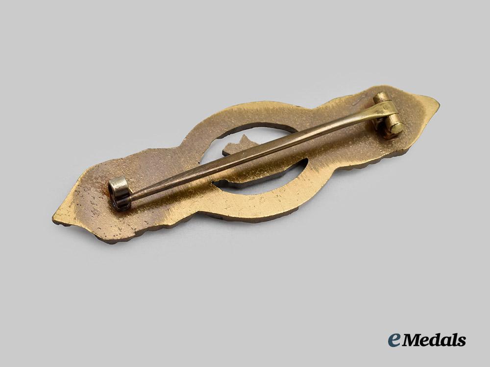 germany,_federal_republic._a_u-_boat_front_clasp,1957_version___m_n_c6810