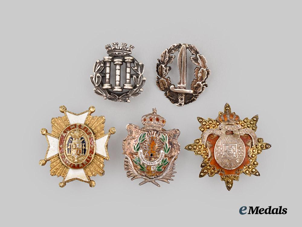 spain._a_lot_of_five_miniature_boutonniere_decorations___m_n_c6832