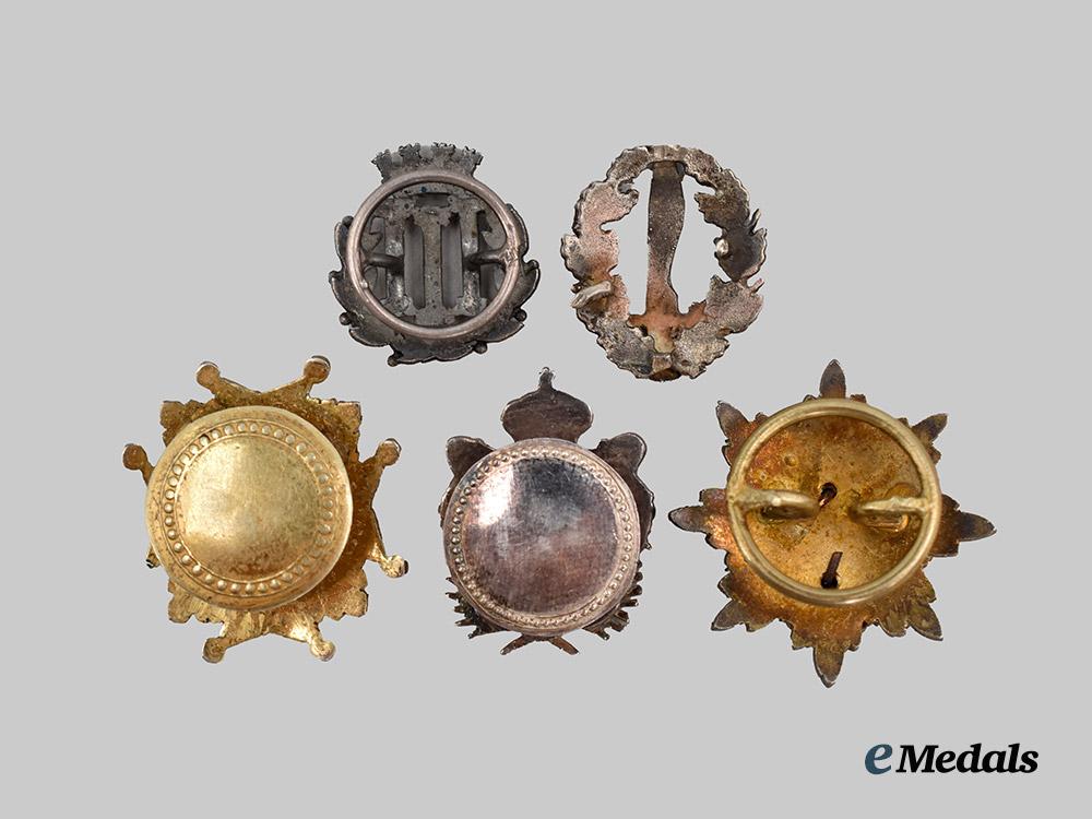 spain._a_lot_of_five_miniature_boutonniere_decorations___m_n_c6833