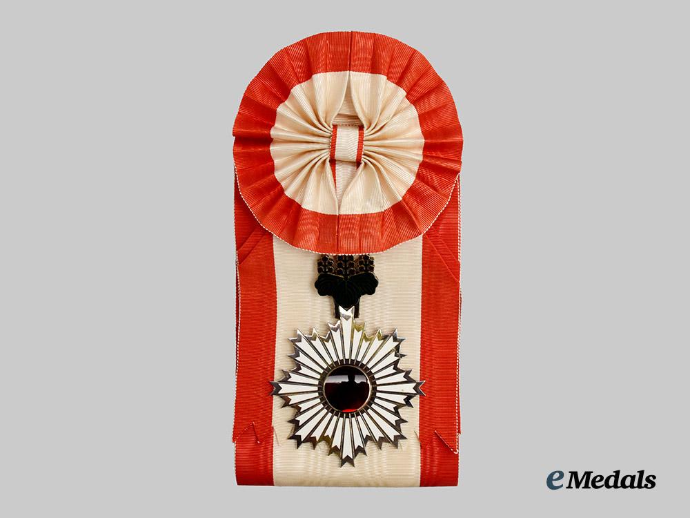japan,_empire._an_order_of_the_rising_sun,_i_class_set___m_n_c6849