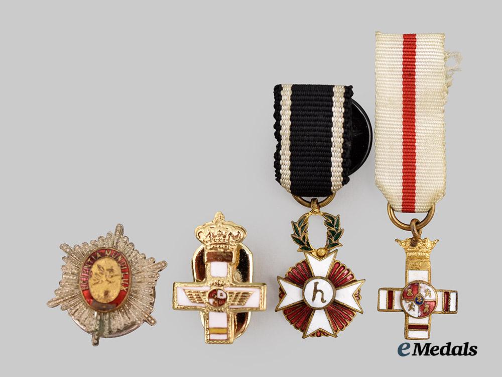 spain,_kingdom._a_lot_of_four_miniatures___m_n_c6853