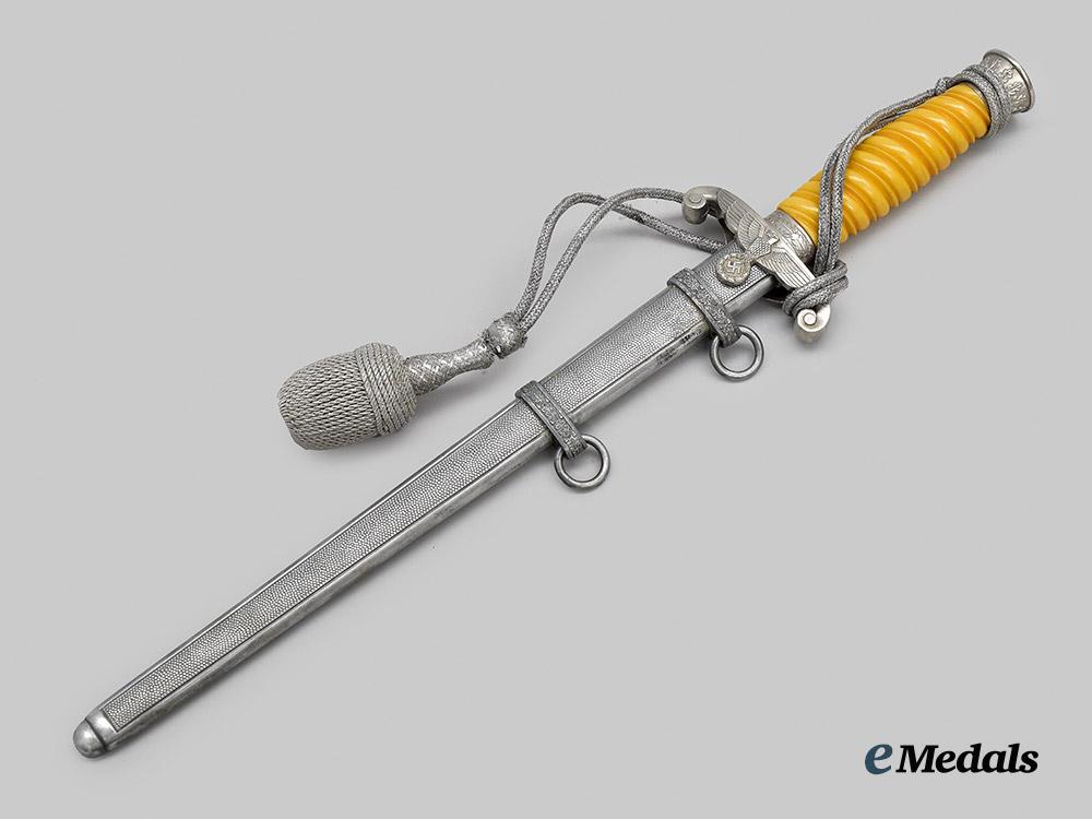 germany,_heer._an_officer’s_dress_dagger,_unmarked_version___m_n_c6859