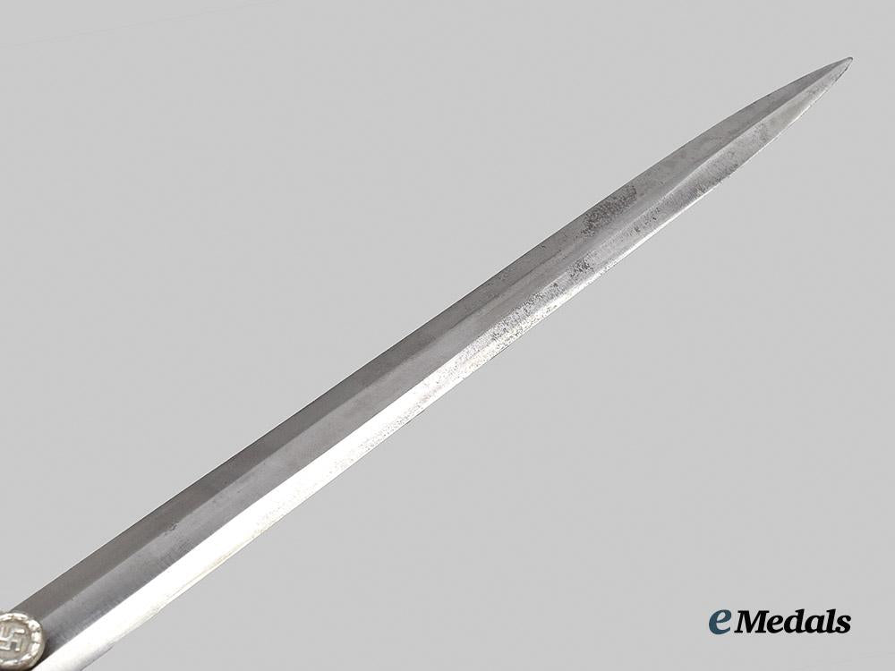 germany,_heer._an_officer’s_dress_dagger,_unmarked_version___m_n_c6868