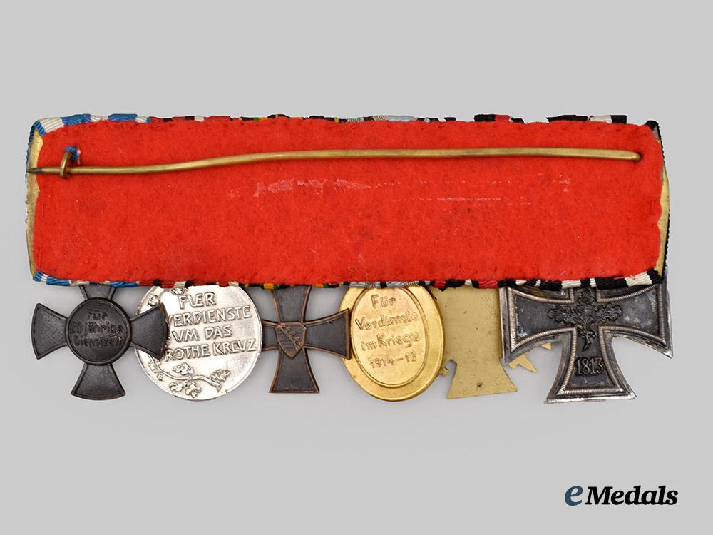 germany,_imperial._a_medal_bar_for_a_first_war_combatant_with_red_cross_service___m_n_c6904