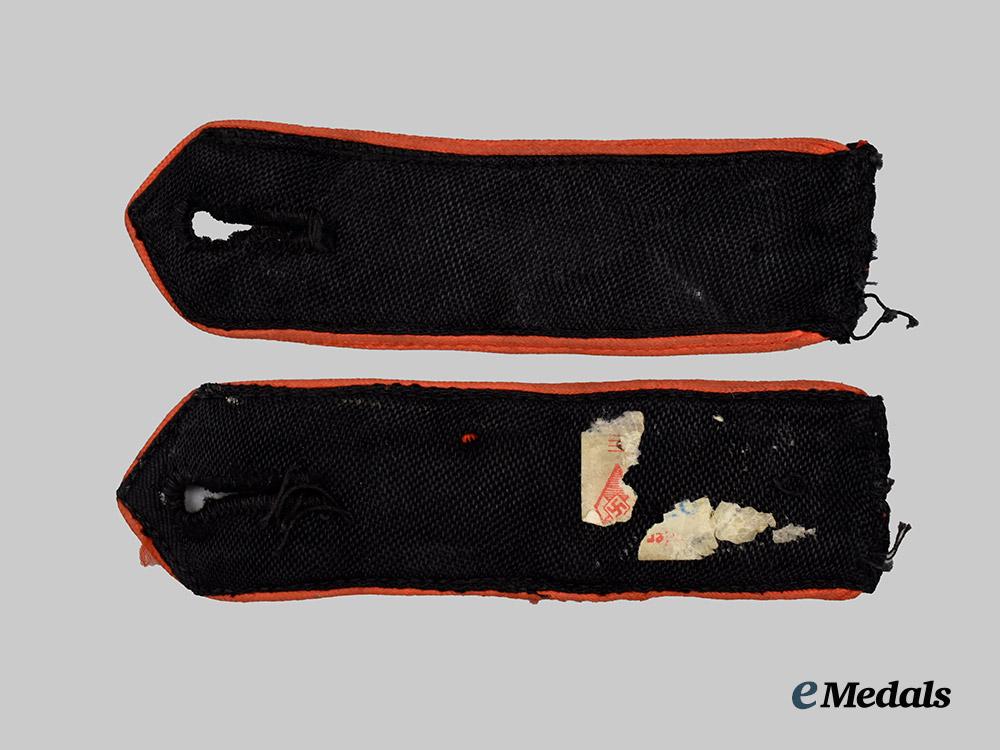 germany,_h_j._a_set_of_bann550_shoulder_straps___m_n_c6949