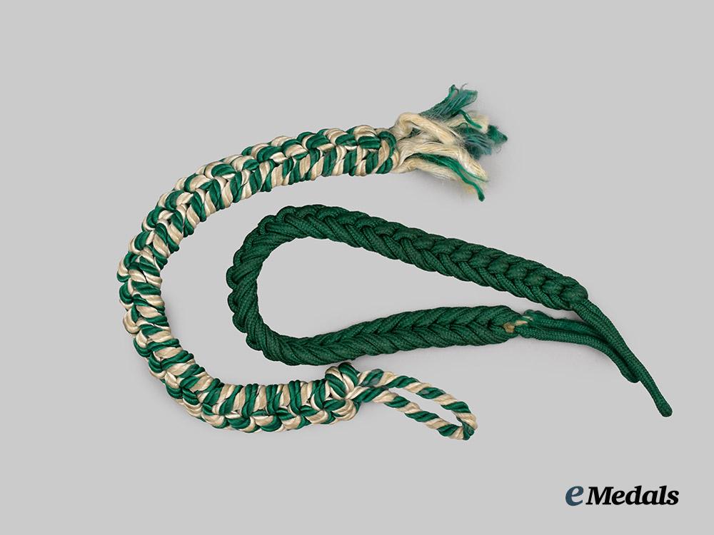 germany,_h_j._a_pair_of_leaders’_lanyards___m_n_c6979