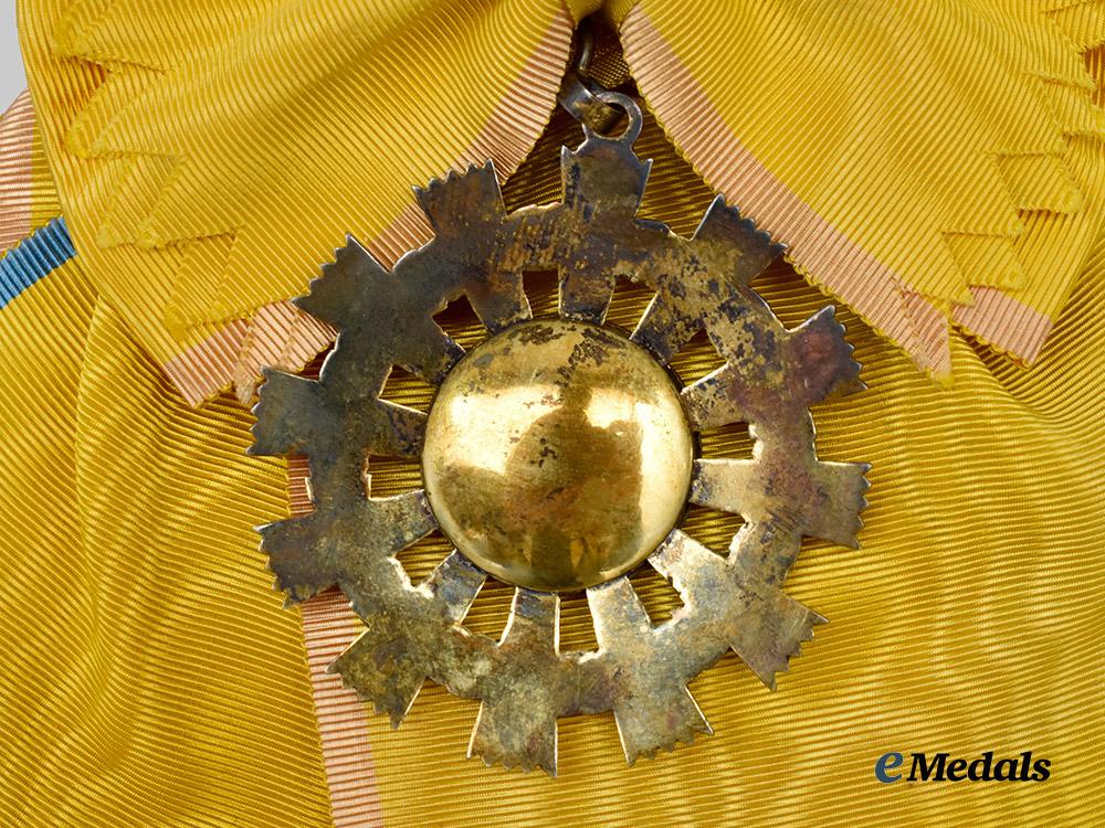 ecuador,_republic._a_national_order_of_merit,_grand_cross_set___m_n_c6983