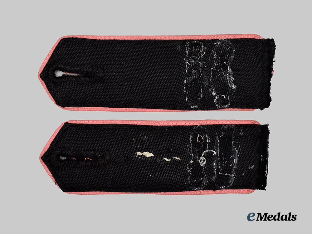 germany,_h_j._a_set_of_motor-_h_j_bann539_shoulder_straps___m_n_c6985