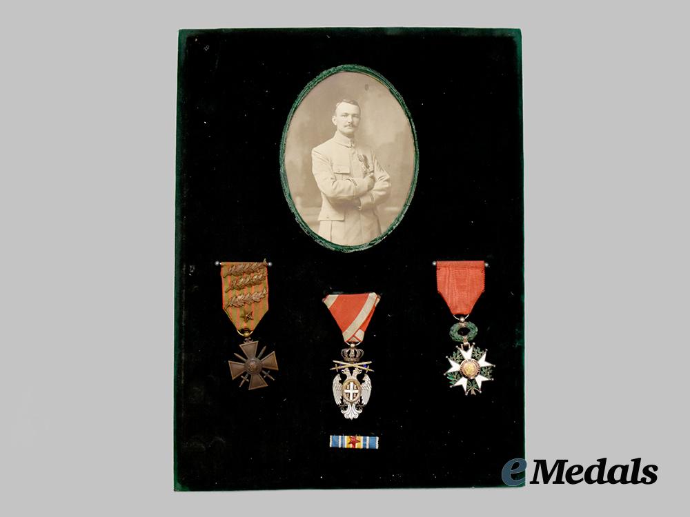france,_republic._a_first_war_group_of_captain_louis_marieédouard_houdard,156e_régiment_d’_infanterie___m_n_c7013