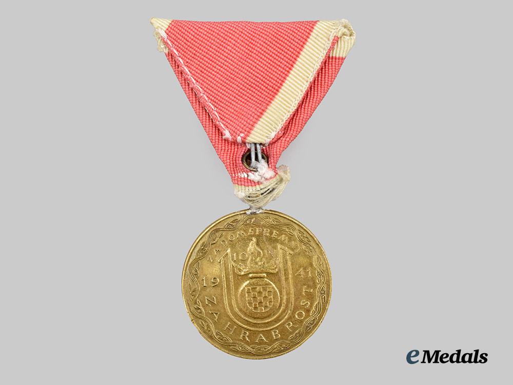 croatia,_independent_state._an_ante_pavelić_bravery_medal,_bronze_grade___m_n_c7022