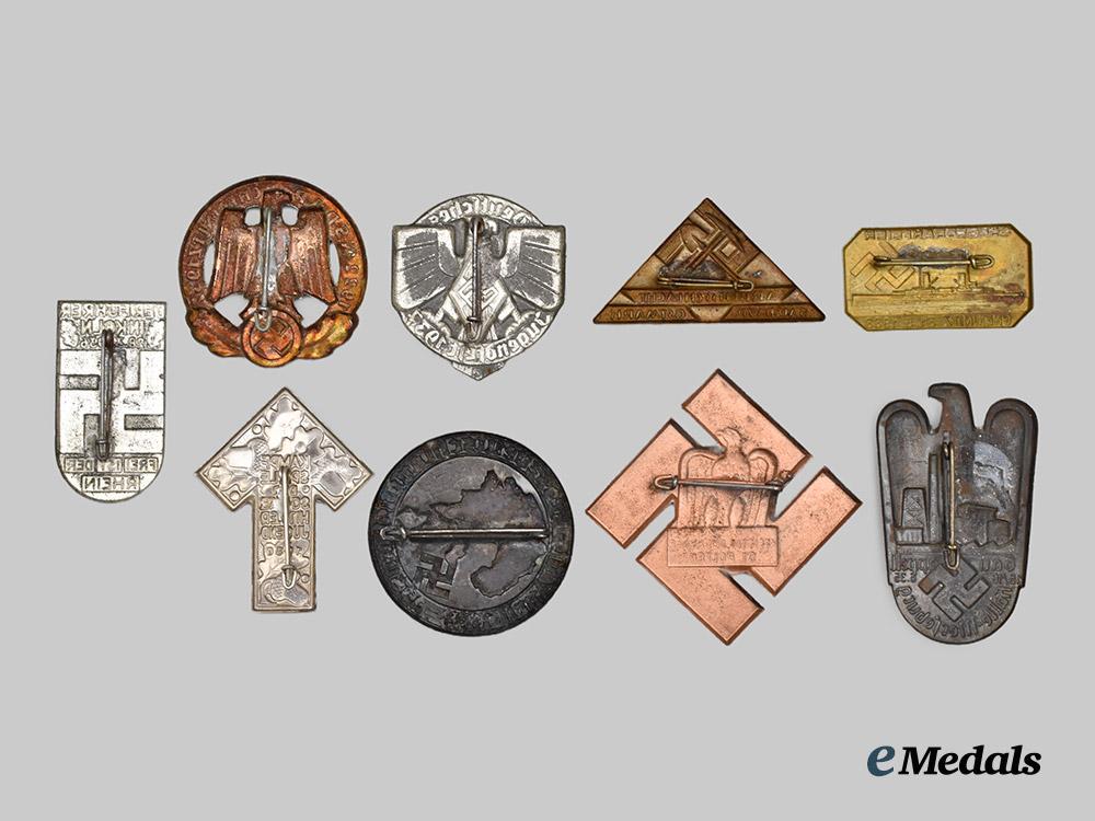 germany,_third_reich._a_lot_of_nine_commemorative_badges___m_n_c7032