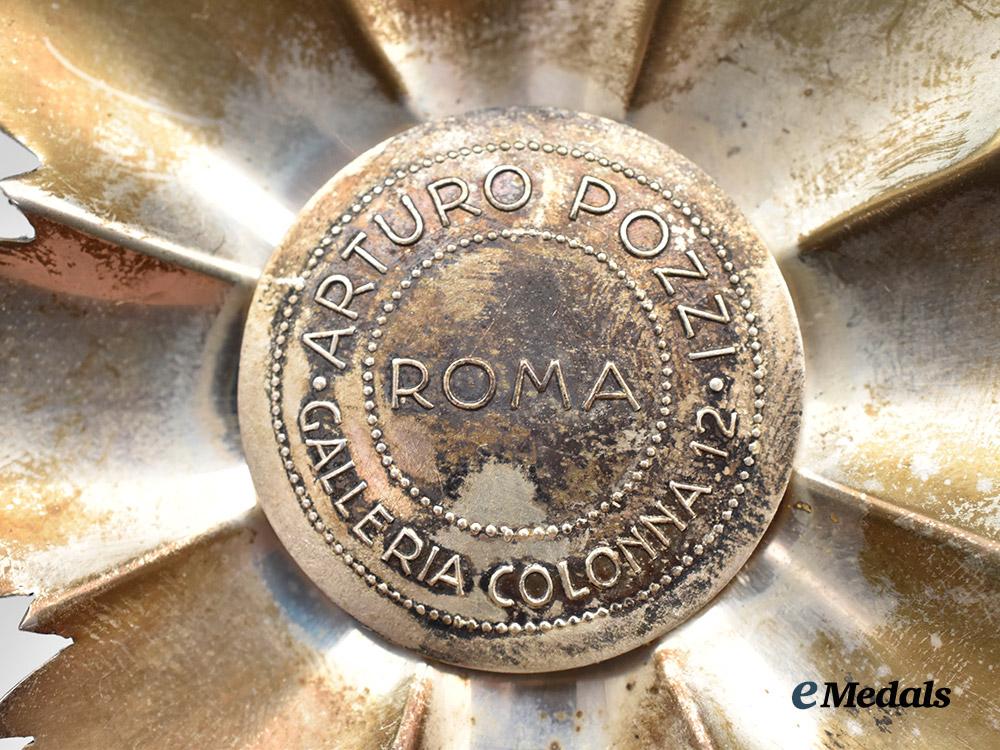 italy,_republic._an_order_of_merit_of_the_italian_republic,_grand_cross_set___m_n_c7084