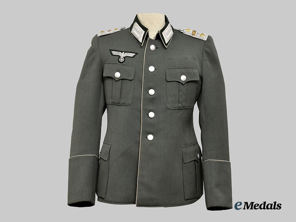 germany,_heer._an_infantry_hauptmann_piped_service_tunic,_unit-_attributed_example___m_n_c7092