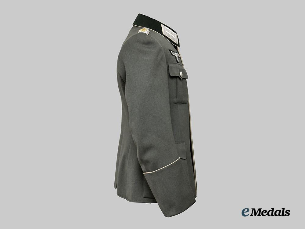 germany,_heer._an_infantry_hauptmann_piped_service_tunic,_unit-_attributed_example___m_n_c7096
