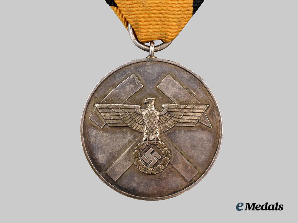 germany,_third_reich._a_mine_rescue_honour_decoration___m_n_c7109