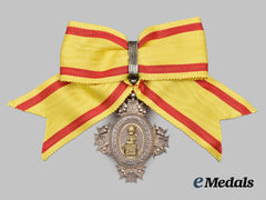 Japan, Empire. An Order of the Sacred Crown, VIII Class for Ladies